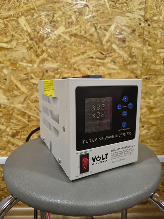 ДБЖ Volt Polska sinusPRO 850 E Plus 12/230V 500W/850VA