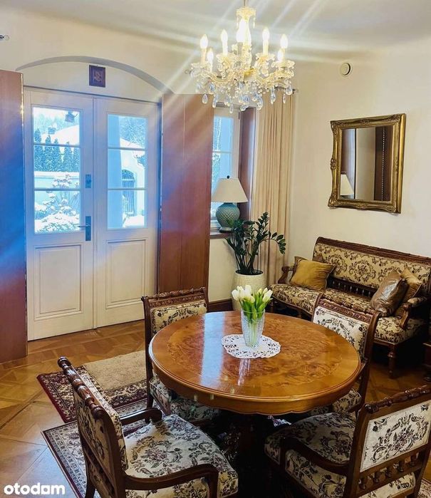 Stylowy dom dworkowy / 240 m² / 30 min od Warszawy