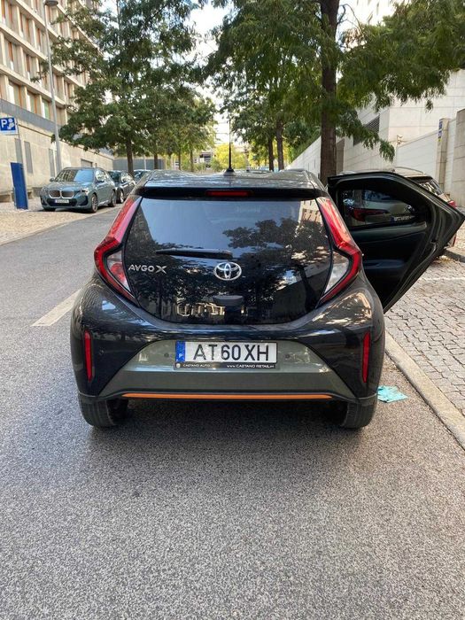 Toyota Aygo X 1.0 VVT-i Exclusive | 2022 | Versão Topo de Gama foto 4