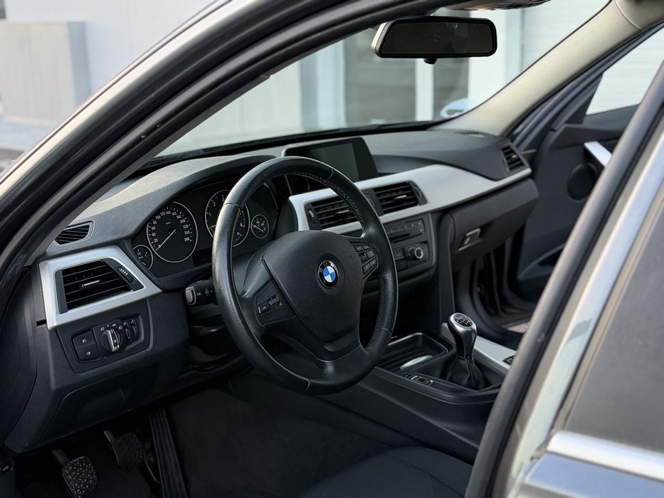 BMW  F31  325d | Como Nova | Financiamento Disponível
