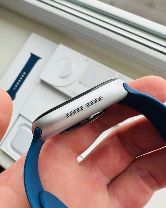 Apple Watch 10 46mm silver з повним комплектом