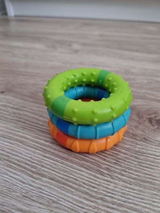 Fat brain toys kółka magnetyczne gryzaki sensoryczne
