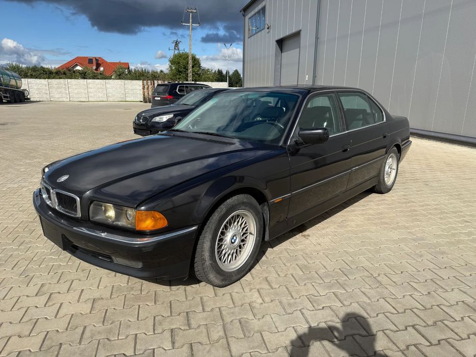BMW Seria 7