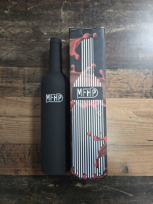 Zestaw do wina - akcesoria butelka ozdobna