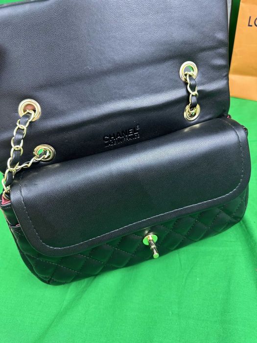 Komplet Torebka z pudelkiem itp damska Chanel torba biznesowa kuferek