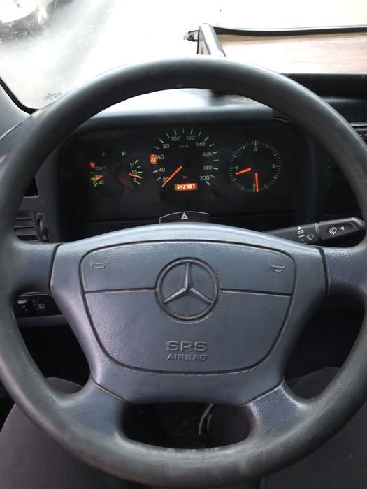 Мерседес Спрінтер  2.9 Mercedes Sprinter 2.9. 210