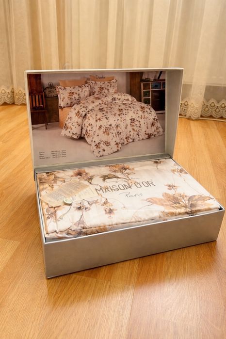 Новий комплект постільної білизни Maison Dior (Paris)