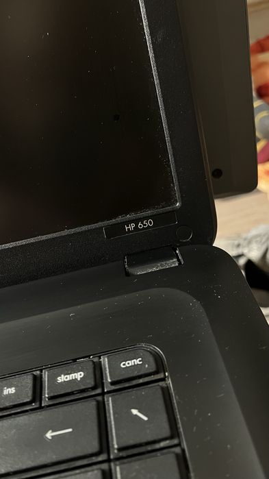 HP 650 Notebook PC