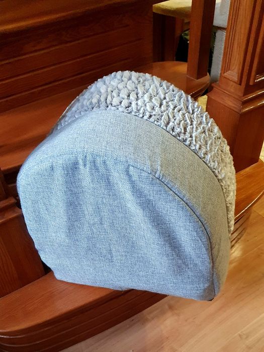 Leżanka budka dla kota lub małego pieska dwustronna poduszka