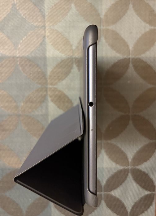 Samsung Galaxy Tab A SM-T510 10.1 Wi-Fi