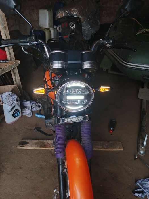 Срочно Продам Spark-c2x