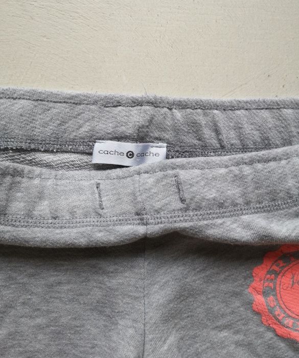 Sportowe krótkie damskie spodenki M/L cache cache