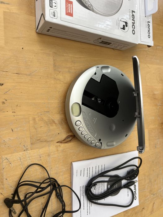 Leitor de CDs/MP3 Portátil Lenco CD-201SI (Novo / por estrear)