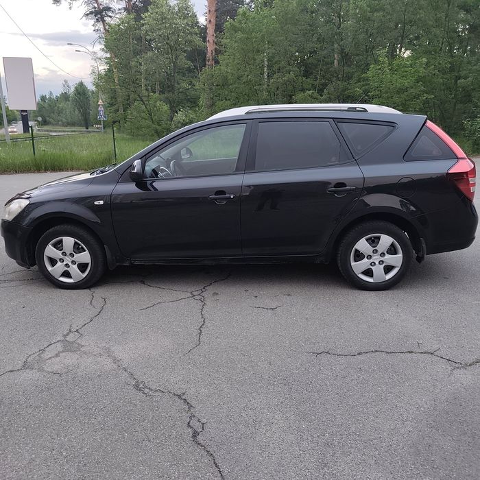 Киа Сид 1.6 газ-бензин