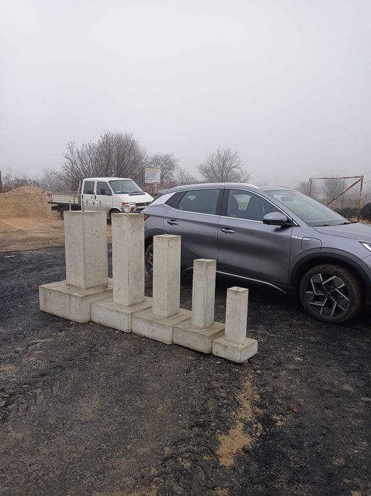 Stopa fundamentowa , pod Hale,  blaszak , Pompa ciepła, fotowoltaike