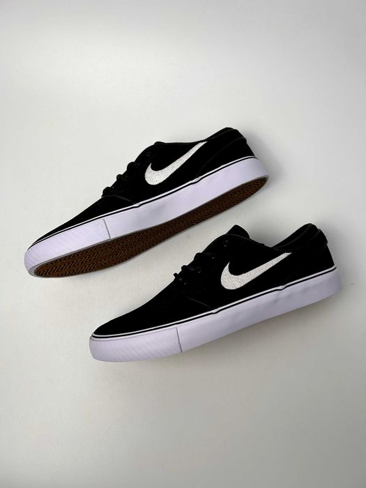 Кеди унісекс Nike Sb Zoom Janoski Og+ Skate Shoes Black FD6757-001