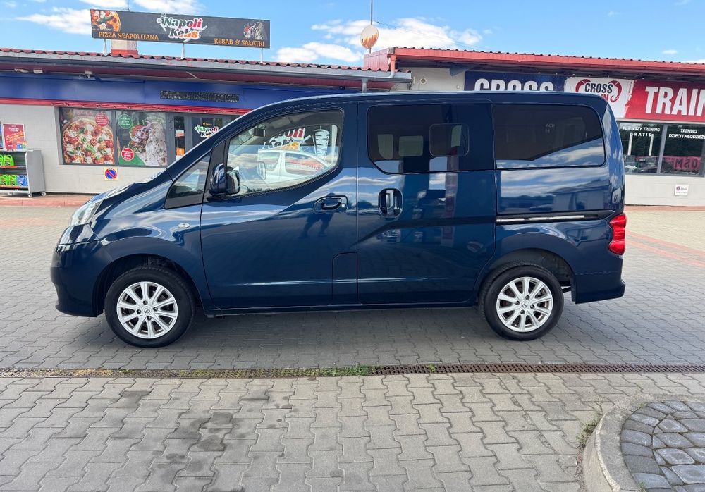 Продам Nissan NV200 Evalia 1.5d