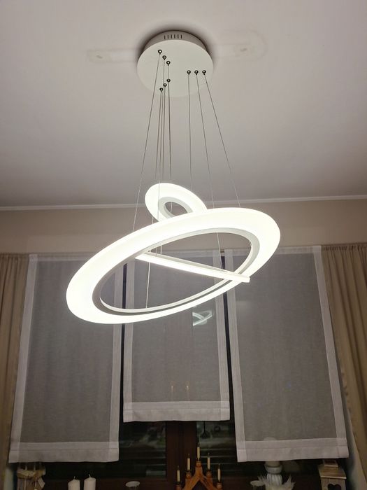 Lampa LED Sykia żyrandol