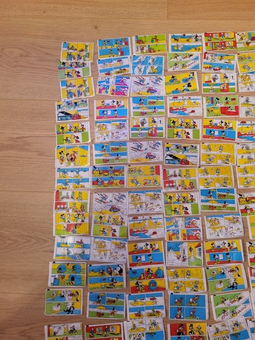 Obrazki historyjki z gum Donald Duck Mickey Mouse 161 sztuk