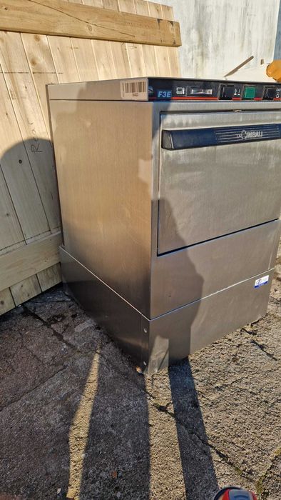 Máquina lavar copos