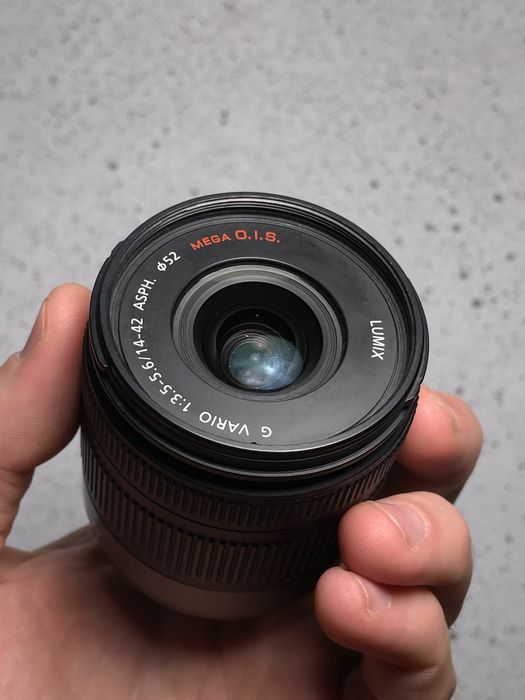 Вживаний Panasonic Lumix 14-42mm 3,5-5,6 ASPH. OIS