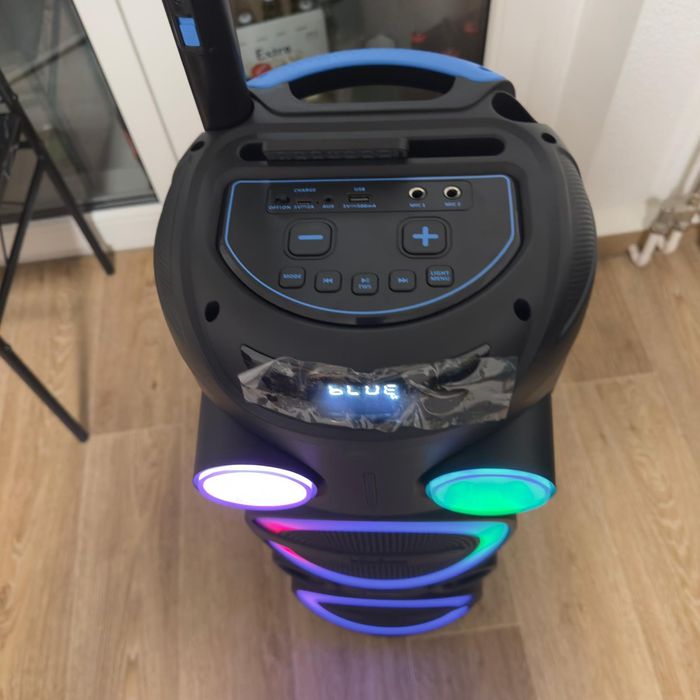 Продам колонку BLAUPUNKT!