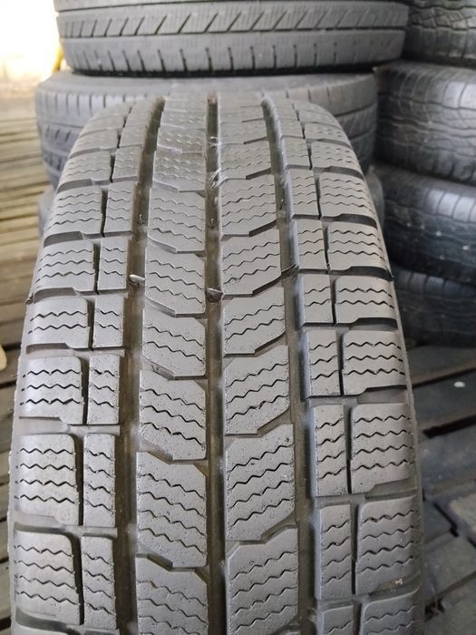 Kleber 195 65 r16C 4шт шини нива всесезон зима гума б'у резина з Європи