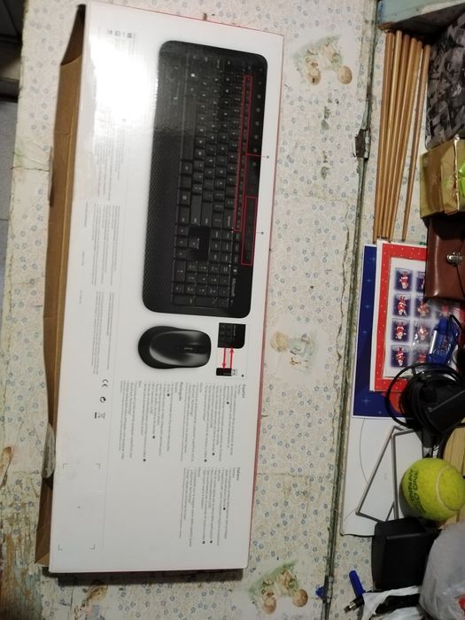 Selling wireless mouse and keyboard64354261024515122