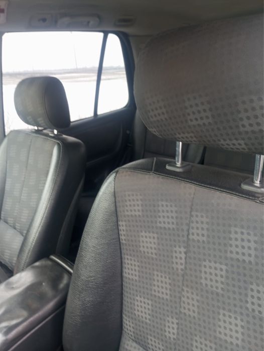 Продам Мерседес ML270