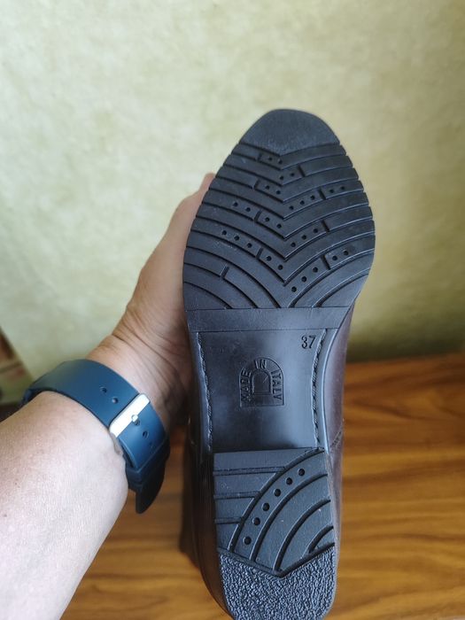 Чоботи жіночі шкіряні зимні Cornelius Italy.