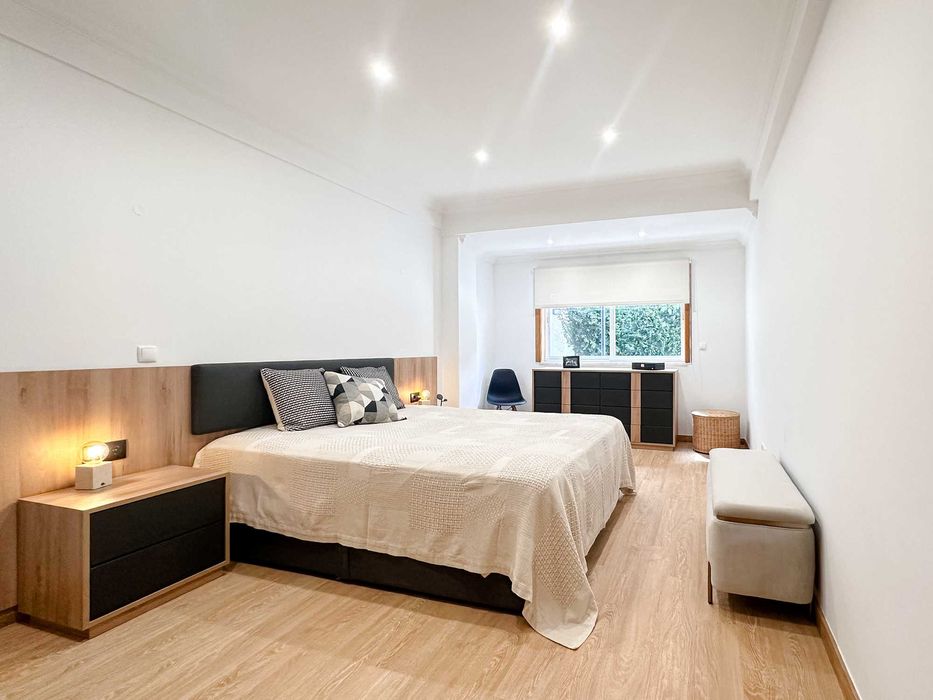 T1 com amplo terraço privativo — Avenida Casal Ribeiro, Saldanha