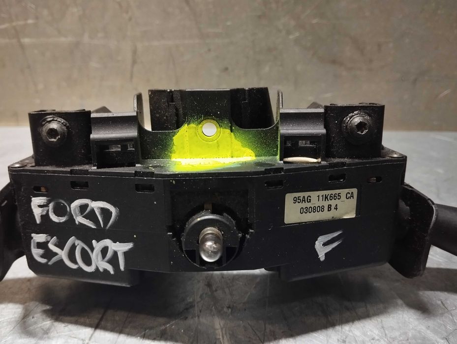 MANETE PISCAS / LUZES / LIMPA VIDROS FORD ESCORT 90-97 95AG11K665CA