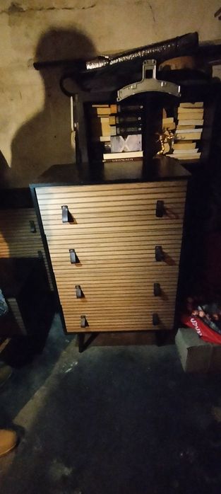 Camiseiro estilo vintage