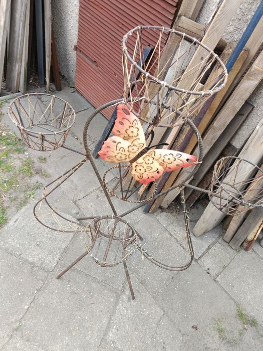 Kwietnik stojak na kwiaty