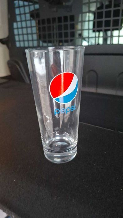 Spredam nowy zestaw szklanek Pepsi 6 szt