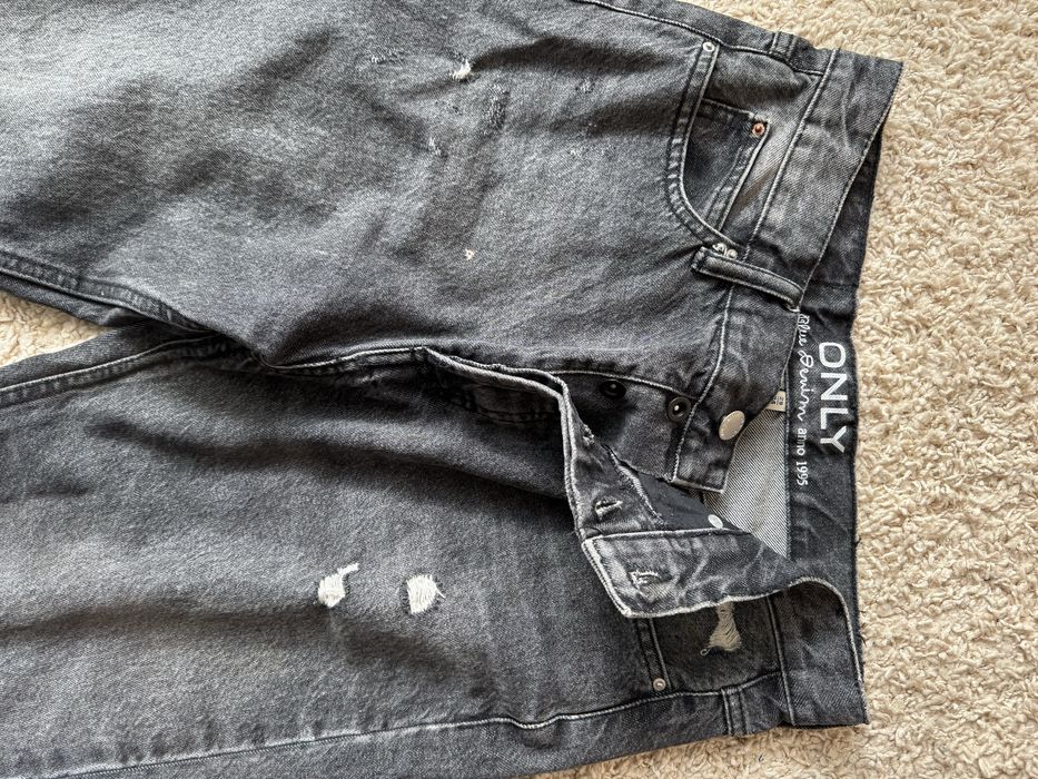 Жіночі джинси, розмір s-m, сірі, стильні, круто сідають по фігурі