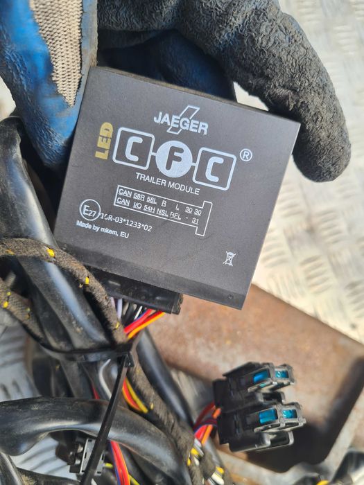 Sprinter 906 hak holowniczy 13 PIN moduł Jaeger CFC wiązka