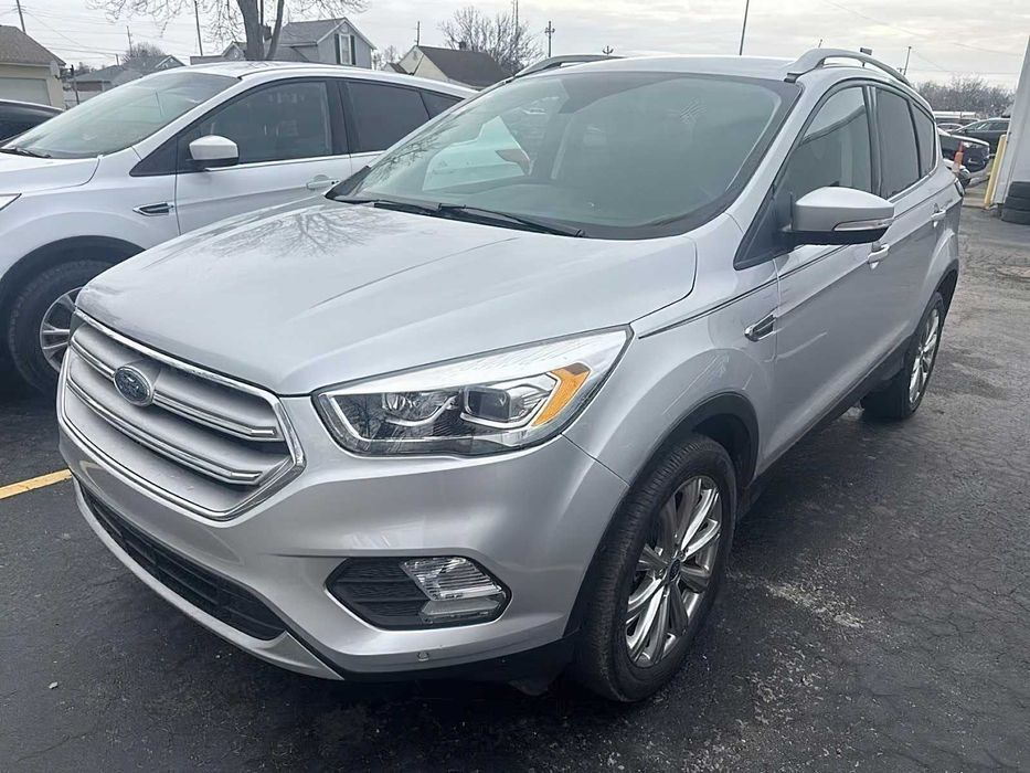 Ford Escape Titanium      2018