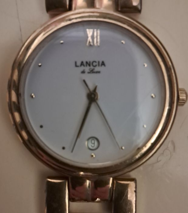 Relógio Quartz Lancia, Com Calendário, e Outro