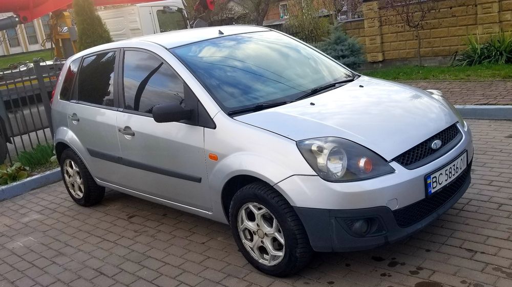 Продам Форд  фієсту