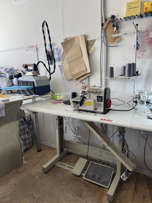 промисловий оверлок