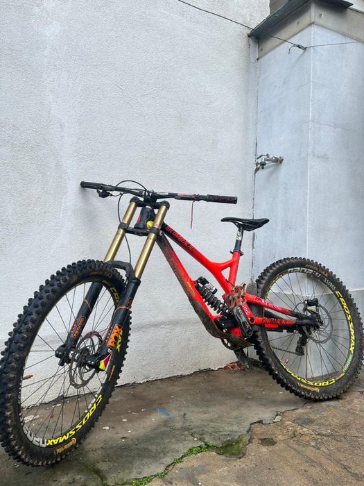 Commencal v4 bicicleta