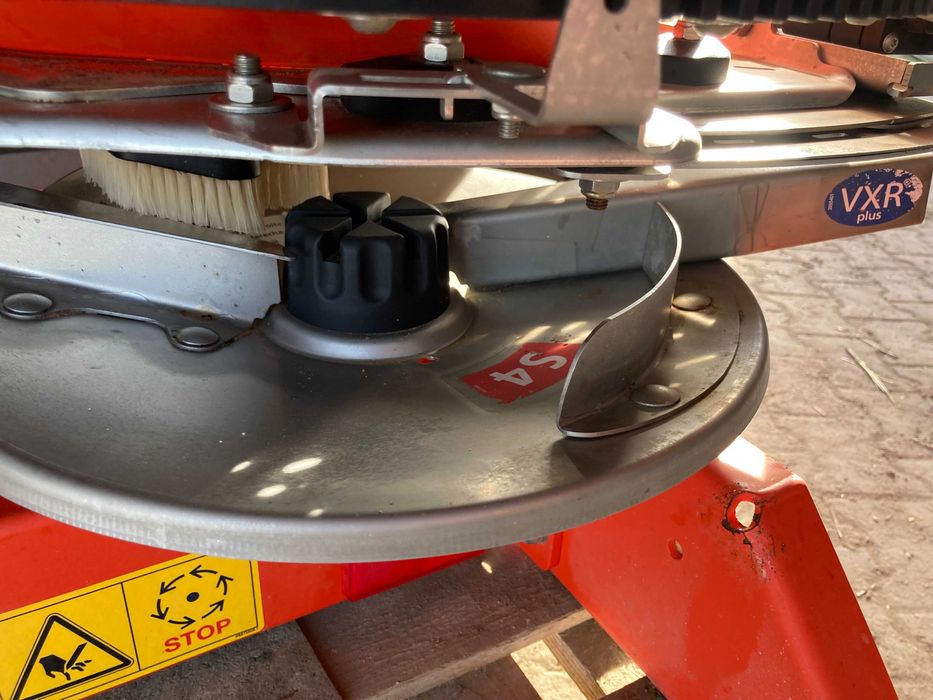 Rozsiewacz Axis M 30.2 EMC VS