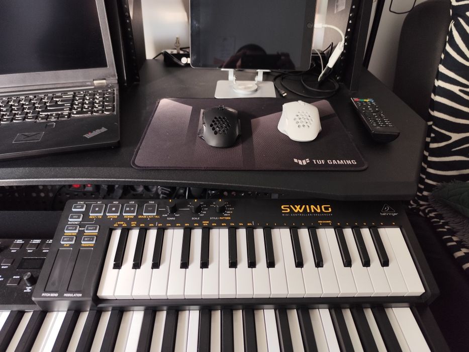 Behringer SWING kontroler MIDI,klawiatura sterująca