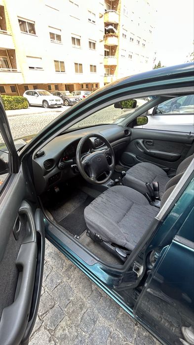 Hyundai Accent 1999