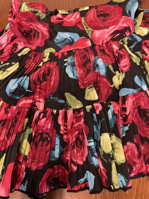 Spódniczka prześlicznia 134