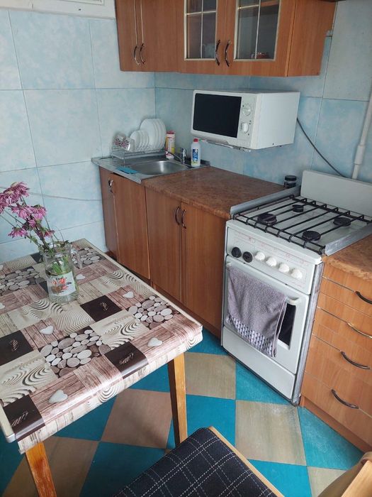 Сдам посуточно квартиру.