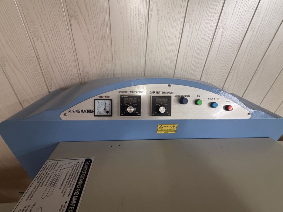 Sprzedam klejarkę taśmową  max f600