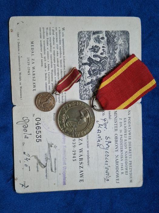 Medal Za Warszawę 1939-1945 + dokument+ miniaturka