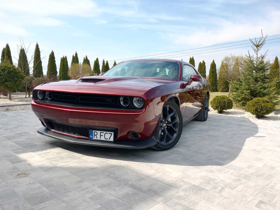 Dodge Challenger